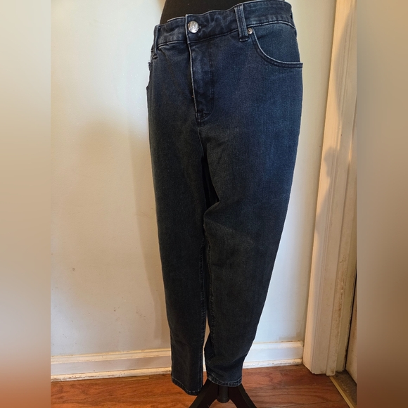 Melissa McCarthy Seven7 Women's Deep Indigo Relaxed Jeans - Picture 1 of 14